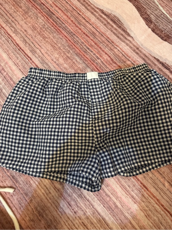 Pants - Women’s black and white gingham shorts